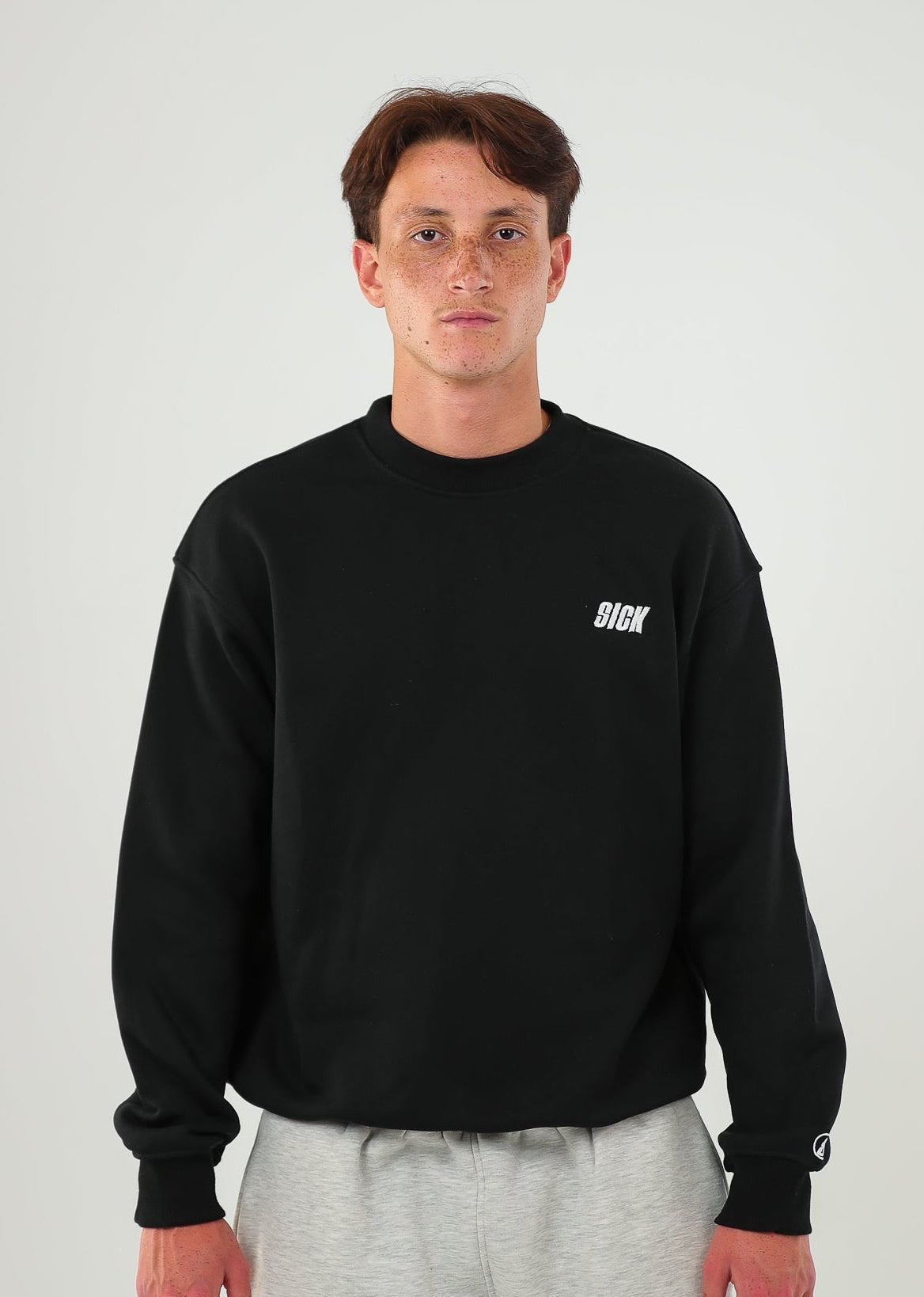 BASIC SICK CREWNECK